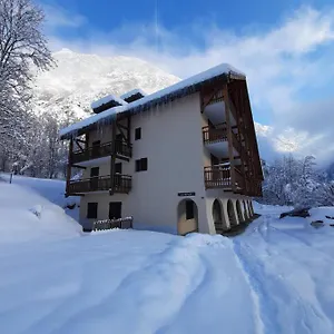  Appartement Vénosc-les 2 Alpes , Rez De Jardin